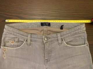 Pantalon de mujer. Armani. Talla XS