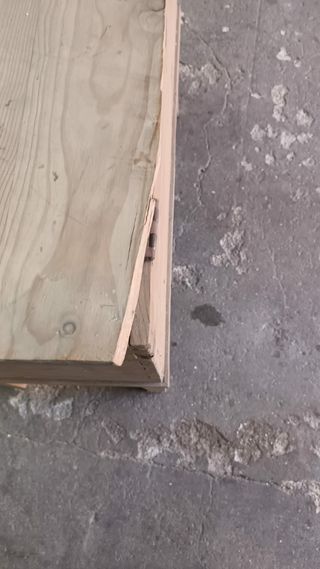 Baúl de madera antiguo