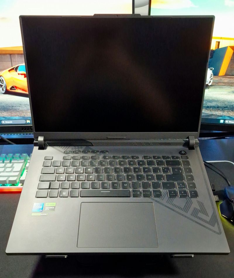 Portatil ASUS ROG STRIX G16 G614JZ Rtx 4080 12gb afbeelding 2