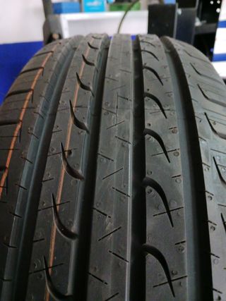 215/60 R17 96H GOODYEAR EFFICIENTGRIP SU