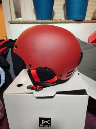 Casco snowboard anon