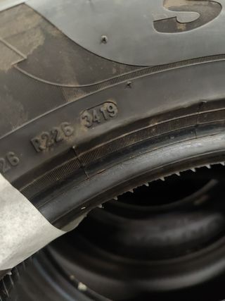 255-55R19 111H MS Pirelli Scorpion 