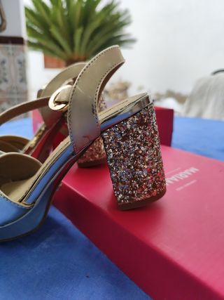 Sandalias María mare nuevas doradas