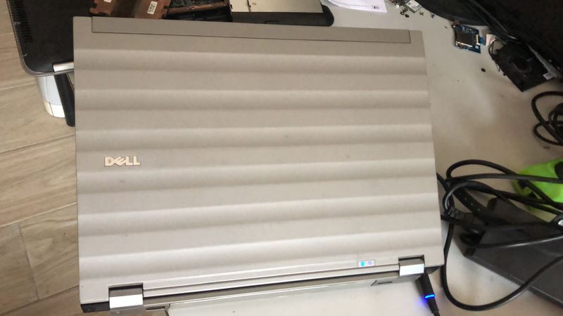 DELL M4400 CON  WINDOWS7 o WINDOWS10 afbeelding 5