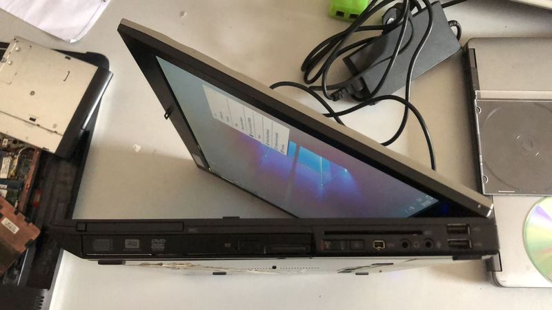 DELL M4400 CON  WINDOWS7 o WINDOWS10 afbeelding 7