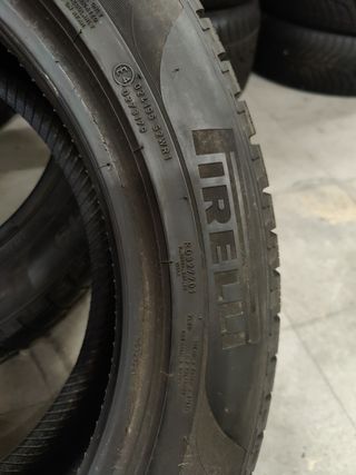 235/55R19 101H M+S Pirelli Runflat Inv