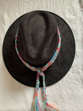 Sombrero mexicano negro