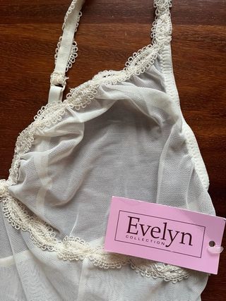 Camisón Evelyn beige