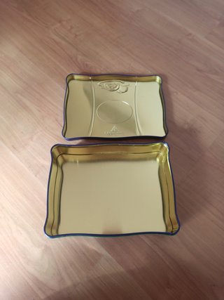 Caja metálica