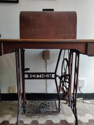 Máquina de Coser Wertheim