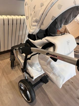 Se vende carrito de 2piezas  junama