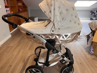 Se vende carrito de 2piezas  junama