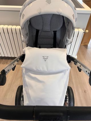 Se vende carrito de 2piezas  junama