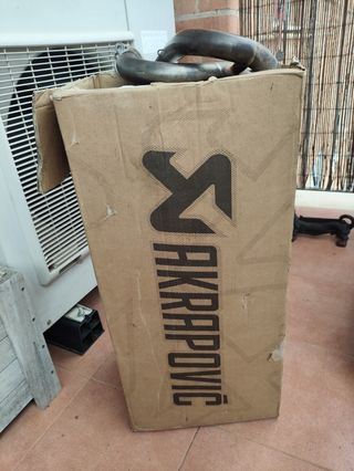 Escape Akrapovic Kawasaki Ninja 650/Z650.