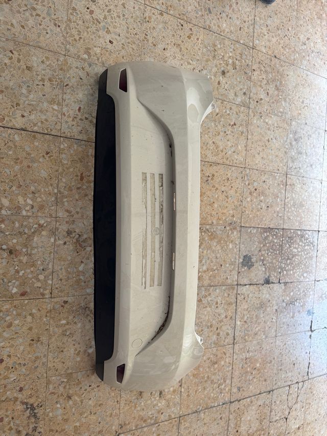 Paragolpes trasero seat leon mk3