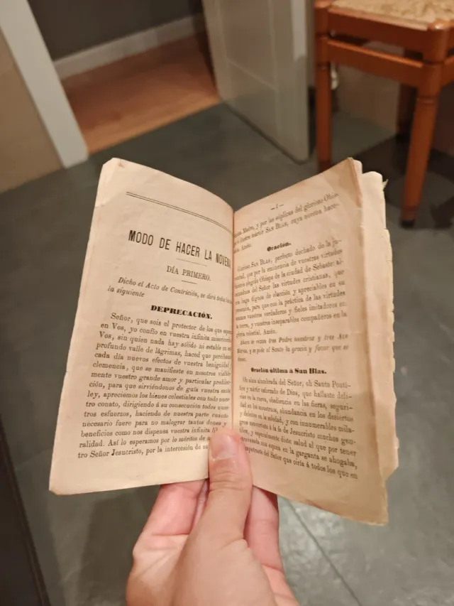 Objetos religiosos antiguos. COLECCIONISMO