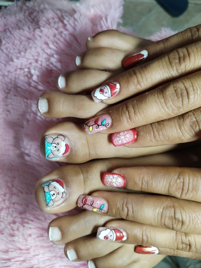 Uñas Bonitas y Duraderas - Gel, Acrílico y Más