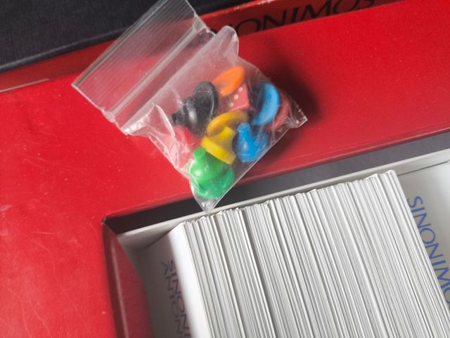 Juego de sinónimos y antónimos 