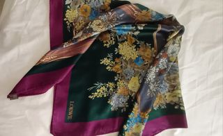 Pañuelo Loewe