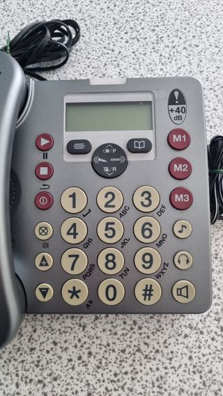 Telefono fisso per anziani