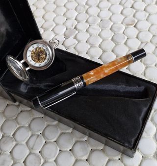 Estuche de Pluma y reloj vintage