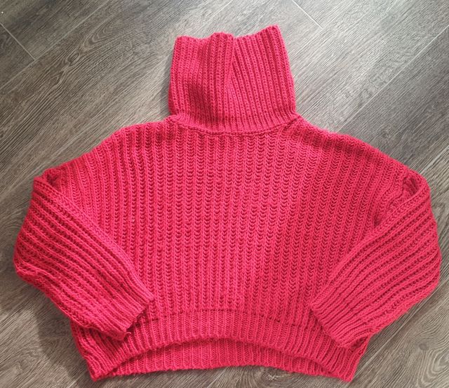 Maglione corto rosso