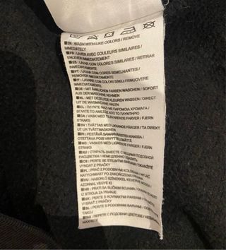 LOTE: Sudadera de Nike y dos camisetas de Zara