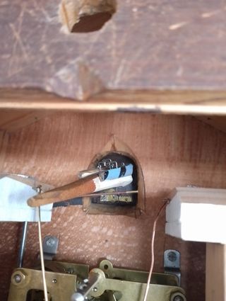 Reloj antiguo de cuco selva negra