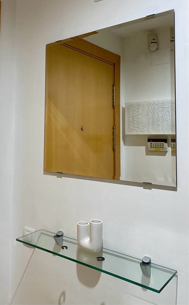 Conjunto de espejo y repisa recibidor