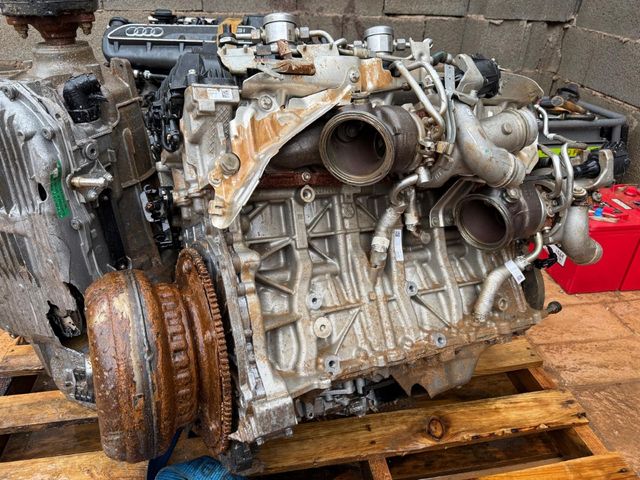 Despiece de motor y caja cambios m4 g82