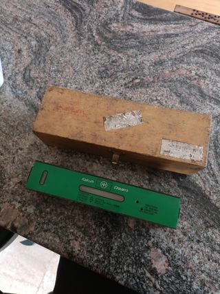 Nivel lineal kalkum