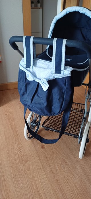 Carrito de muñecas