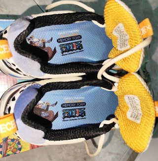 Skechers One Piece