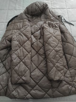 Abrigo acolchado de El Corte Inglés