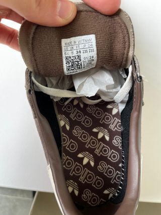 Handball Spezial Earth Strata Gum
