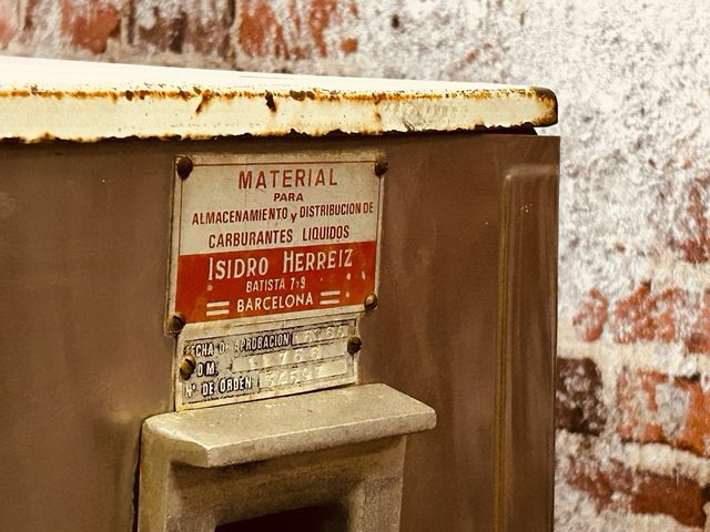 Surtidor gasolina Cepsa 1972