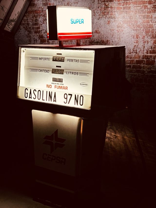 Surtidor gasolina Cepsa 1972