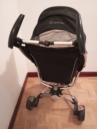 Silla de paseo Quinny con funda
