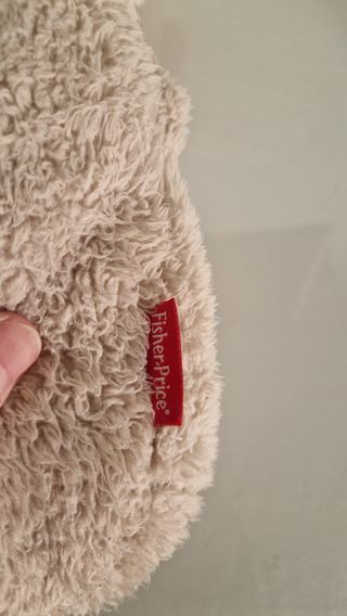 Nutria de peluche con luz y sonido. Fisher Price