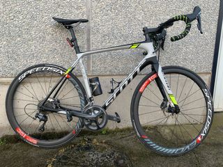 Bicicleta de carretera scott