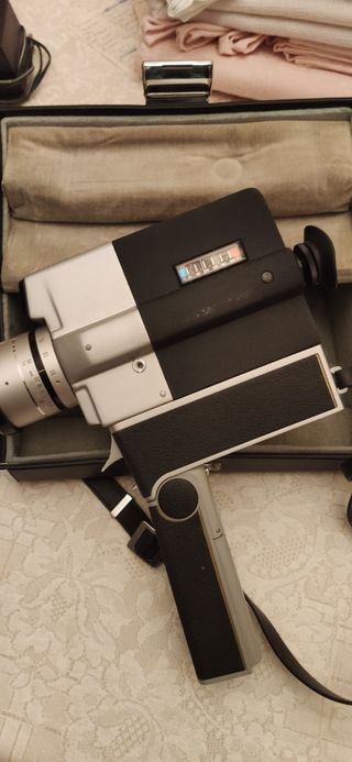 Tomavistas Sankyo súper CM 400 súper 8