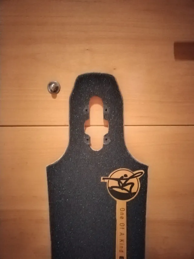 Longboard Bustin Maestro