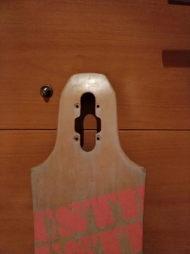 Longboard Bustin Maestro