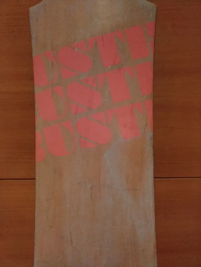 Longboard Bustin Maestro