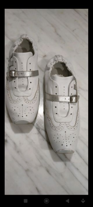 Hogan bianche con dettagli argento