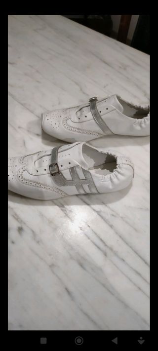 Hogan bianche con dettagli argento