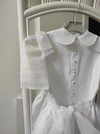 VESTIDO DE COMUNIÓN con alforcillas 