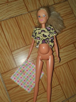 Muñeca con su bebé