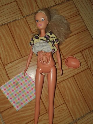 Muñeca con su bebé