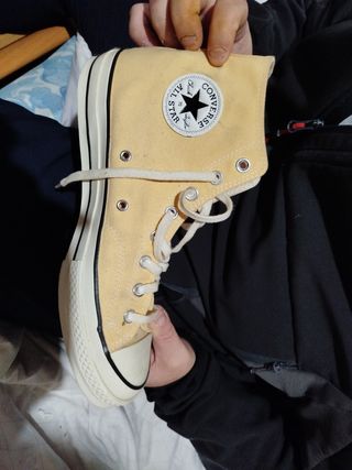 Converse amarillas 44